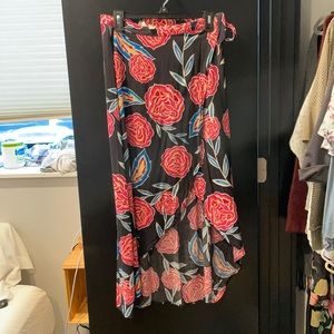 Beautiful wrap skirt - Size S